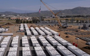 Hitachi Energy Wins 165 MW/330 MWh Battery Storage Project, Marking Entry into India's Expanding BESS Market 